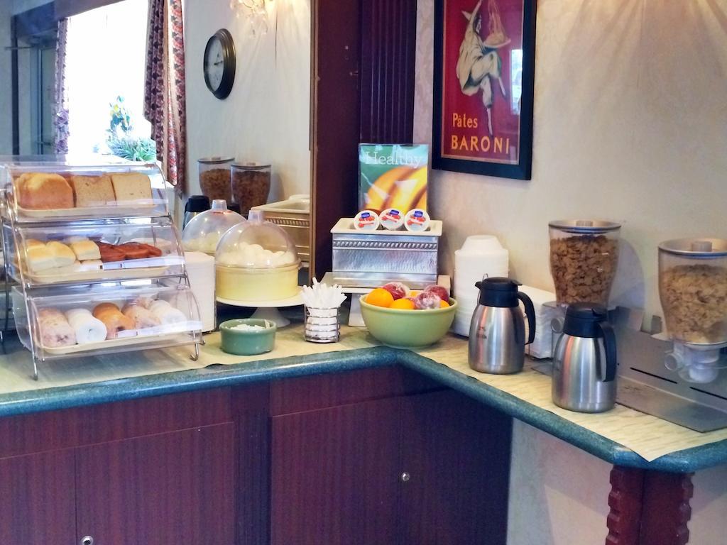 Ramada By Wyndham Davenport Orlando South Hotel Bagian luar foto