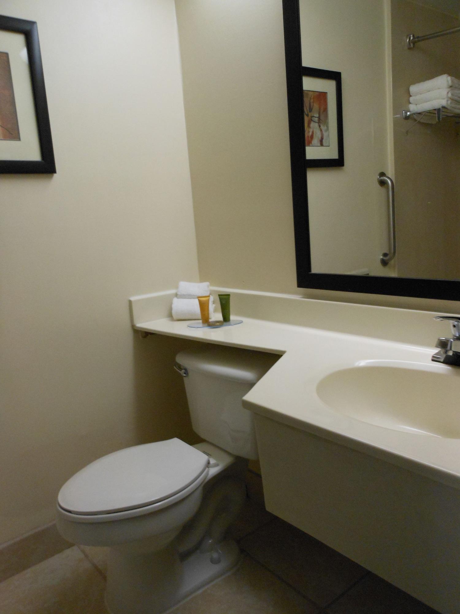Ramada By Wyndham Davenport Orlando South Hotel Bagian luar foto