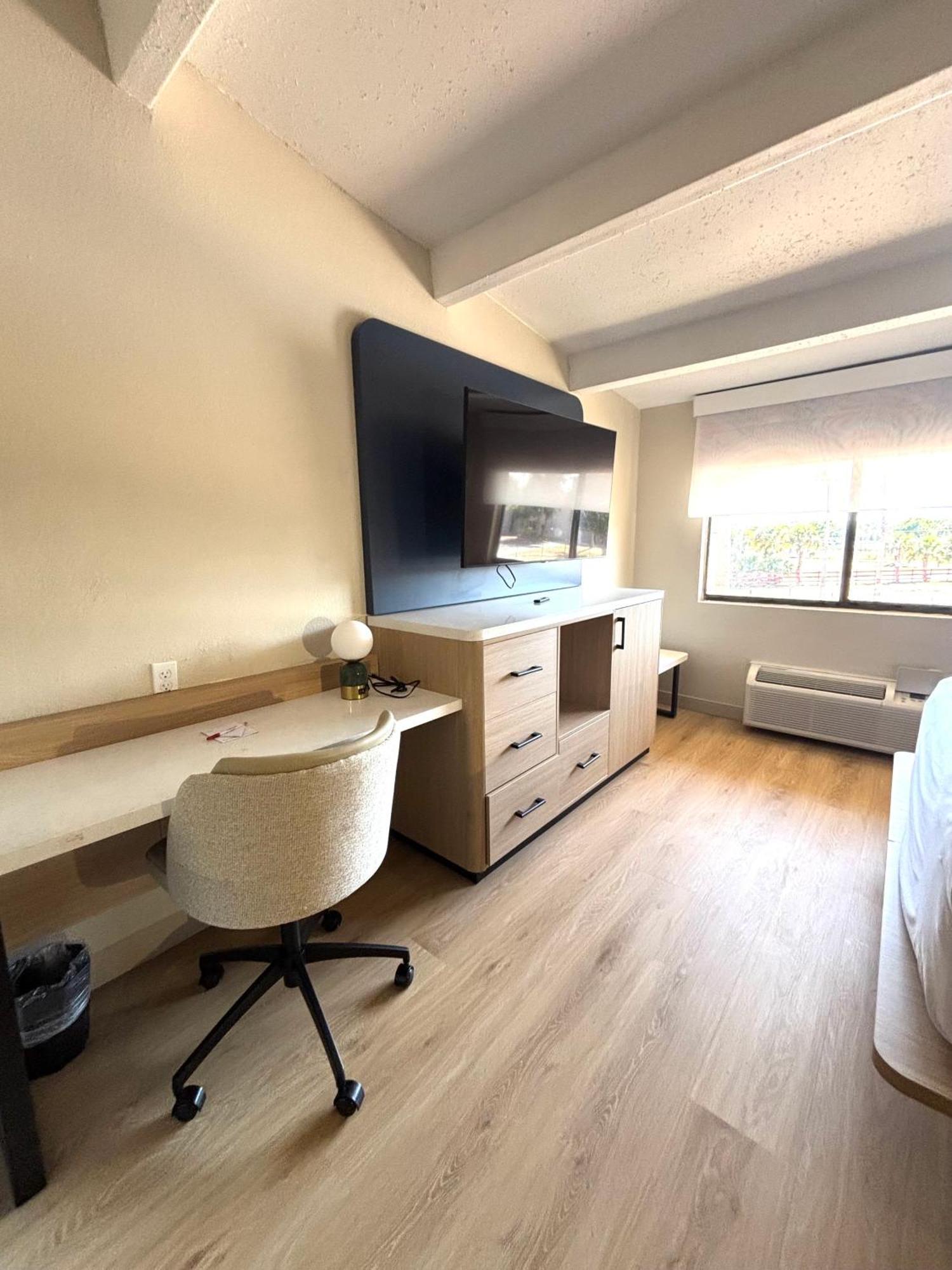 Ramada By Wyndham Davenport Orlando South Hotel Bagian luar foto