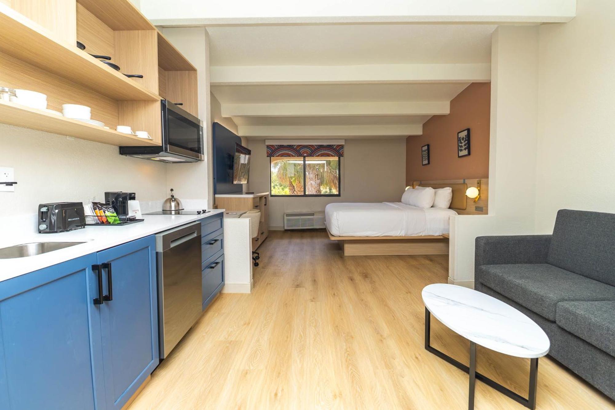 Ramada By Wyndham Davenport Orlando South Hotel Bagian luar foto
