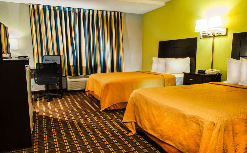 Ramada By Wyndham Davenport Orlando South Hotel Bagian luar foto
