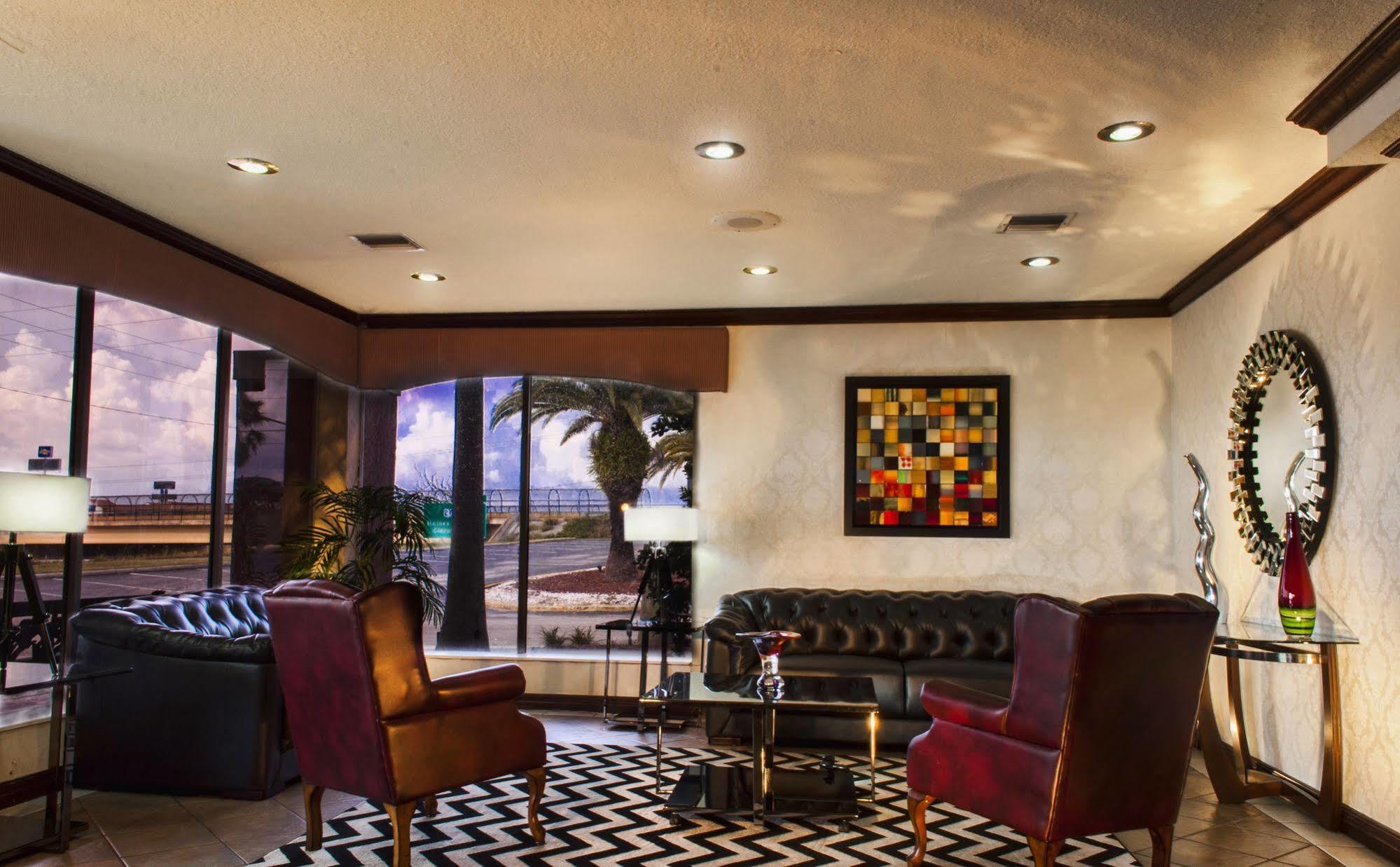 Ramada By Wyndham Davenport Orlando South Hotel Bagian luar foto